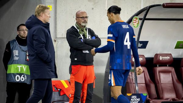 Koeman Confused by Van Dijk's Red Card