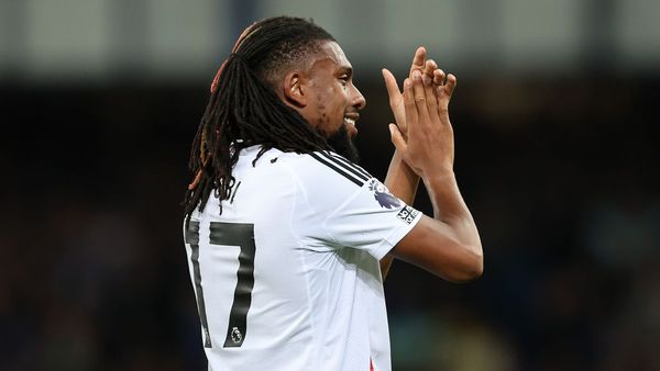 Iwobi Thích Nghi Hoàn Hảo - Bí Mật Thành Công Tại Fulham