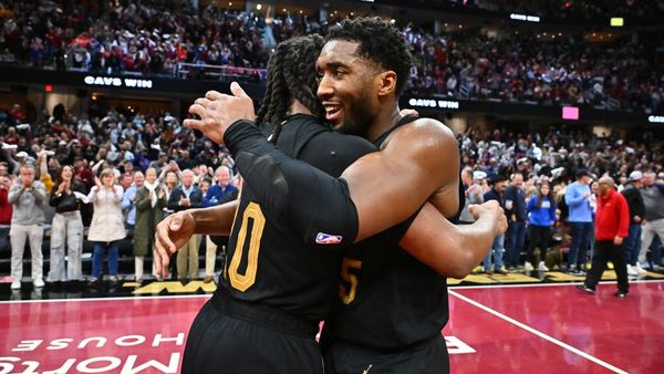 Cavaliers Reach 14-0 Record in NBA Season