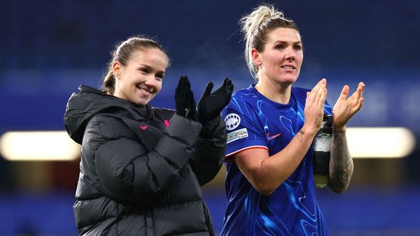 Chelsea Women Reach Champions League Quarters
