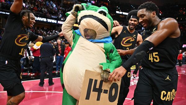 Cavs Celebrate 14-0 Start with Frog Mascot