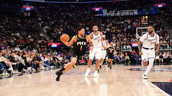 Suns Rally to Beat Clippers with Booker's 40 Points