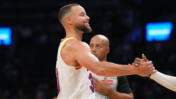 Curry Downplays Warriors' Strong Start