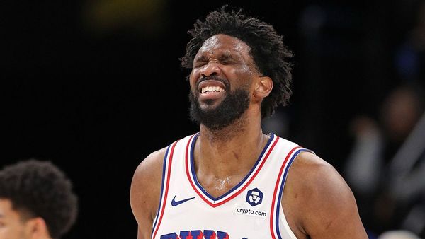 Embiid Out with Knee Injury for 76ers