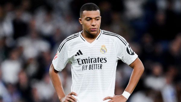 Benzema Advises Mbappe on Madrid Positioning