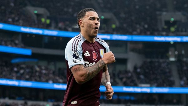 Morgan Rogers Signs New Deal with Aston Villa