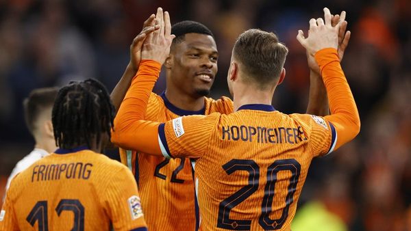 Netherlands Advances After 4-0 Win Against Hungary