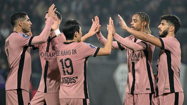 PSG Beats Angers 4-2 in Ligue 1 Match