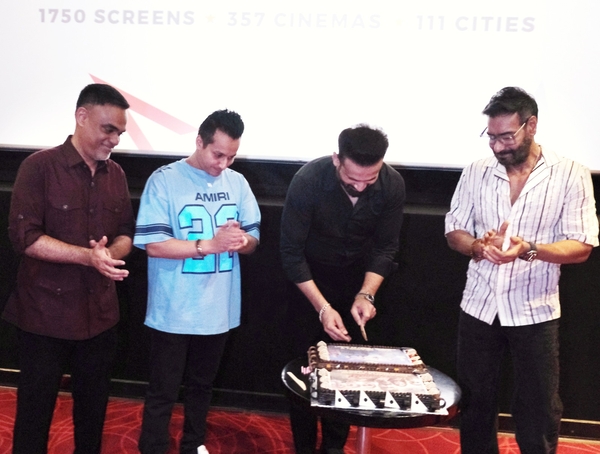 Irfan Pathan Ajay Devgn