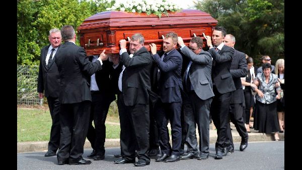 Tributes for Phillip Hughes Before Test Match