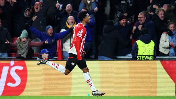 Tillman Leads PSV to Dramatic Comeback Win