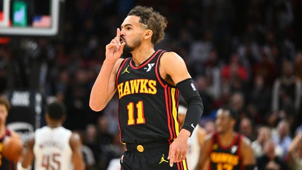 Young's 22 Assists Lead Hawks Past Cavs
