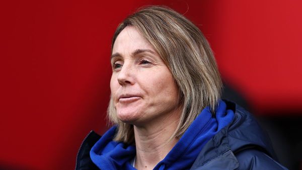 Chelsea's Bompastor Eyes Unbeaten Record in WSL