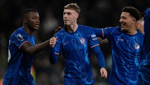 Frank Acknowledges Chelsea's Dominance