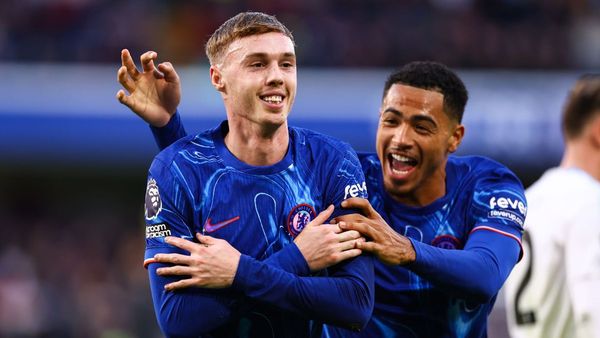 Chelsea Defeats Aston Villa 3-0