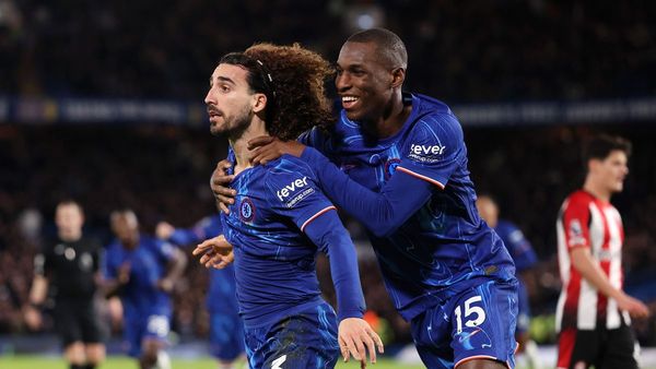 Chelsea Wins 2-1 Against Brentford Chelsea Wins 2-1 Against Brentford