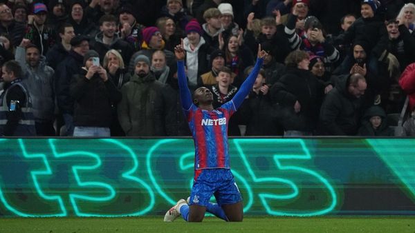Eze Leads Crystal Palace to Victory Over Southampton