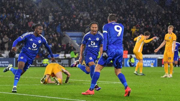 Late Comeback: Leicester City Draws with Brighton