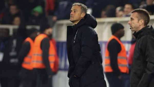 Enrique Positive After PSG's Draw with Auxerre Enrique Positive After PSG's Draw with Auxerre