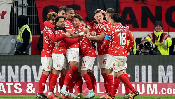 Mainz Shocks Bayern Munich with 2-1 Victory
