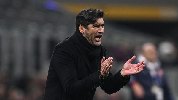 Milan Aims to Honour History in Genoa Match