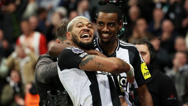 Newcastle United Beat Aston Villa 3-0