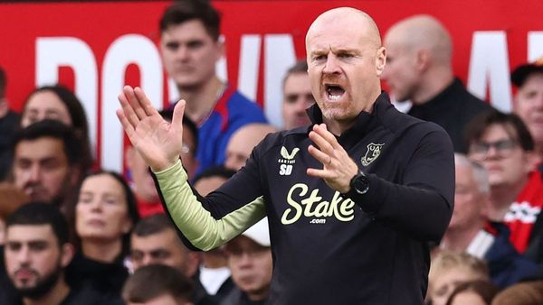 Dyche Aims to Improve Everton's Performance