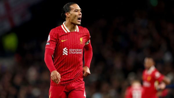 Van Dijk Affirms Love for Liverpool Club