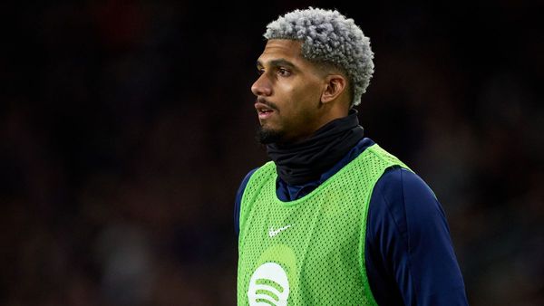 Flick Commends Araujo Ahead of Supercopa Final