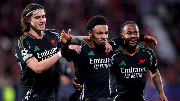 Nwaneri Guides Arsenal to Last 16 Victory