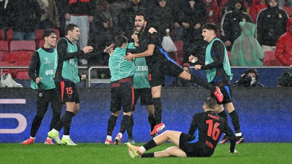 Barcelona Triumphs with Stunning Comeback vs Benfica