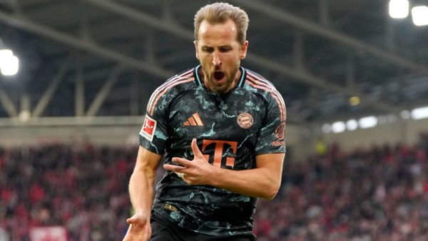 Bayern Munich Wins 2-1 at Freiburg