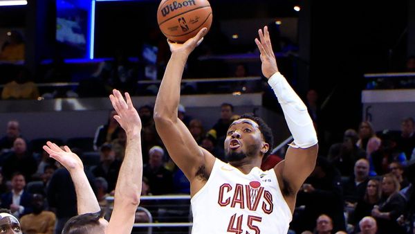 Cavaliers Halt Pacers' Winning Streak