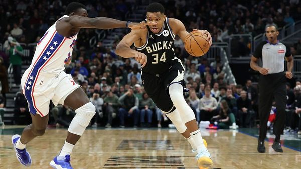 Clippers Beat Lakers in L.A. Rivalry Game