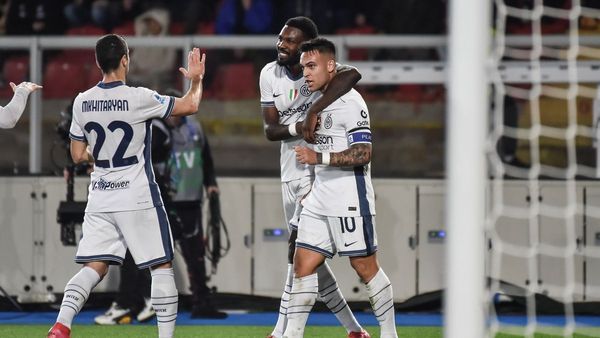 Inter Triumphs Over Lecce in Serie A Match Inter Triumphs Over Lecce in Serie A Match