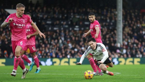 Ipswich Town Draws with Fulham After Penalty Frustrations