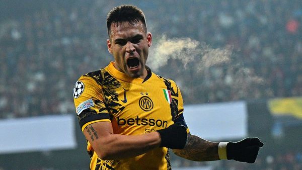 Inter Milan Defeats Sparta Prague 1-0