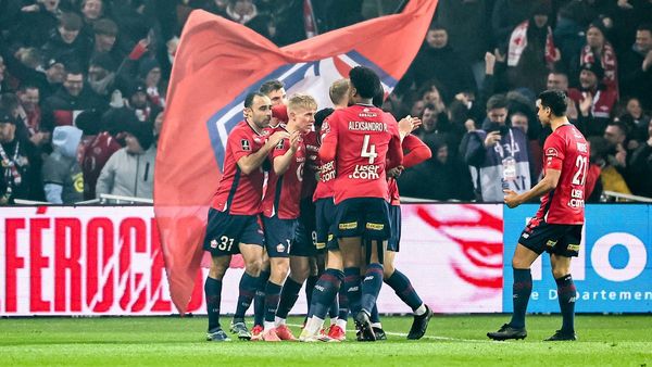 Lille Moves Up to Third After Beating Nice