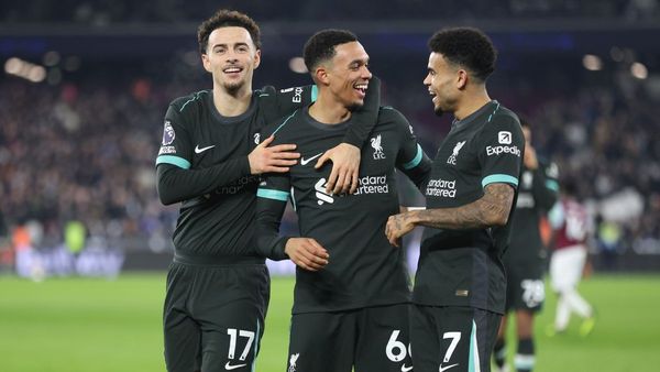 No Rest for Liverpool's Stars vs. United No Rest for Liverpool's Stars vs. United