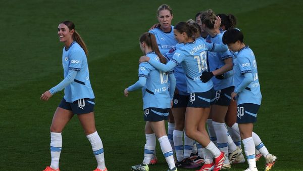 Miedema and Taylor Praise City's Comeback Character