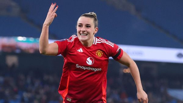 United Claims Victory in Derby Against City