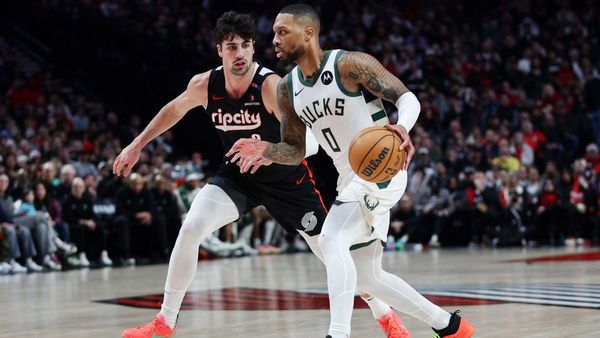 Bucks Coach Rivers Critiques Team After Loss