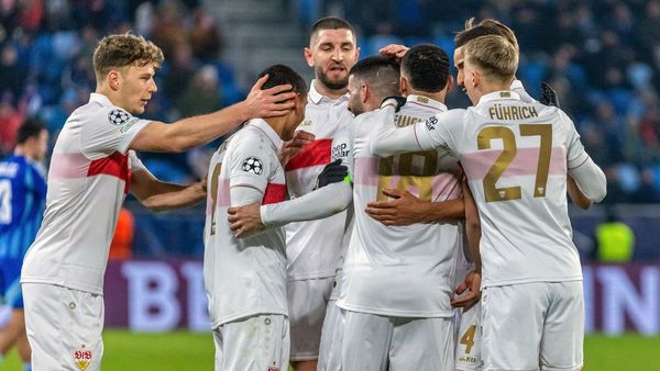 Leweling's Brace Leads Stuttgart to Victory