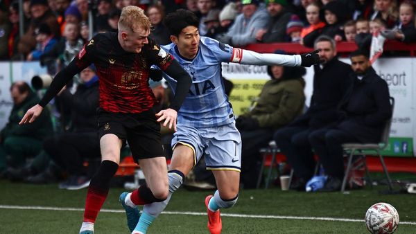 Tamworth Pushes Tottenham to Extra Time