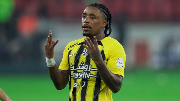 Bergwijn Leads Al-Ittihad to Victory Over Al-Kholood