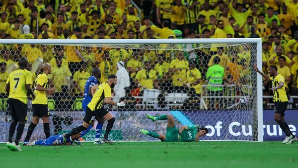 Al-Ittihad Defeats Al-Hilal 4-1 in League Match