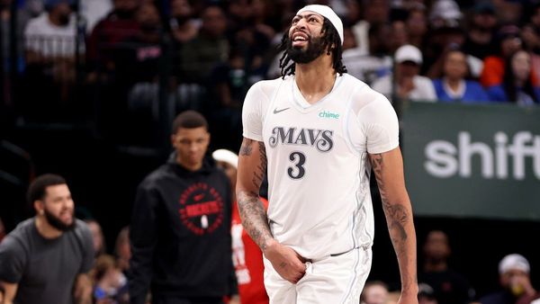 Davis Could Miss One Month with Injury