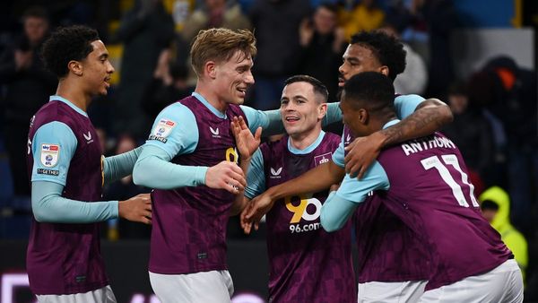 Burnley Moves Up After Ninth Clean Sheet
