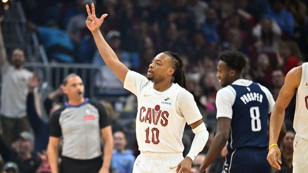 Cavaliers Set Record in Win Over Mavericks