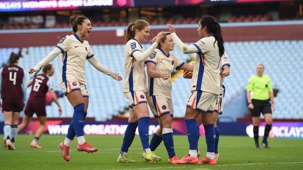 Chelsea Maintains WSL Lead with Late Own Goal